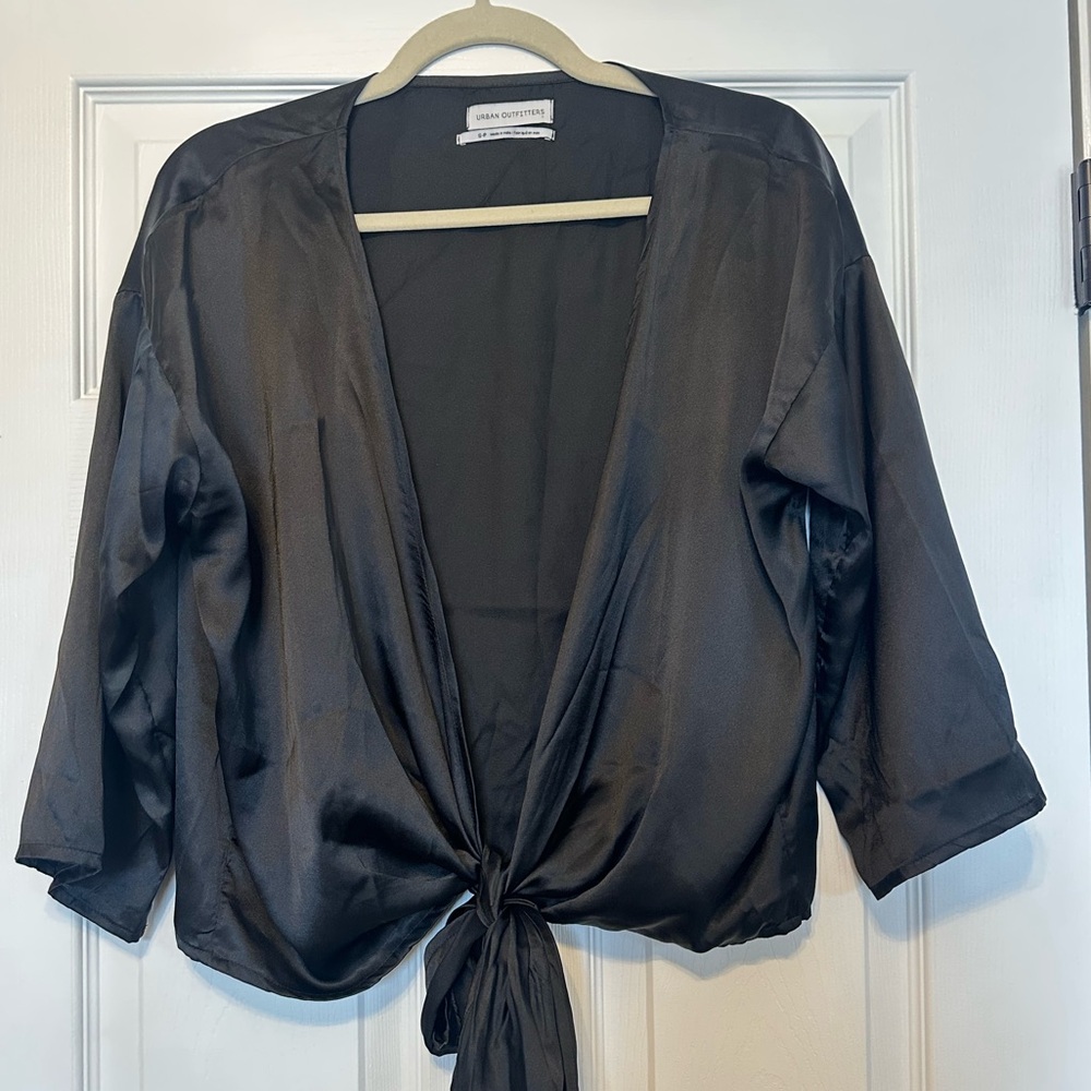 Urban Outfitters Black Satin Tie front top sz S